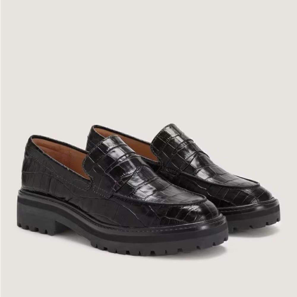 Everlane Black Croc-Embossed Lug Sole Penny Loafers